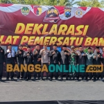 Para pemimpin perguruan pencak silat dan forkopimda Kabupaten Madiun saat acara deklarasi. Foto: Hendro Suhartono/BANGSAONLINE