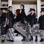Koleksi ini akan ditampilkan pada acara Mystical Elegance East Java Fashion kerja sama Andima management dengan Embran Nawawi. foto: ist/ bangsaonline.com.