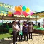 Pembukaan voli pantai oleh Bupati Tuban.