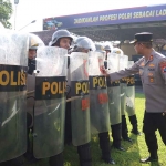 Kapolres Mojokerto Kota saat memimpin giat.