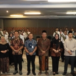 Wakil Bupati Gresik bersama para finalis Cak dan Yuk 2025. Foto: Ist