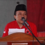 Doding Rachmadi S.T. Ketua DPC PDIP Trenggalek. foto: HERMAN/ BANGSAONLINE