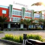 Lamongan Plaza yang sepi.
