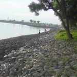 Salah satu titik pantai Kenjeran yang sering dipakai untuk mesum.