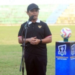 Wali Kota Pasuruan saat memberi sambutan di pembukaan Piala Soeratin Regional.