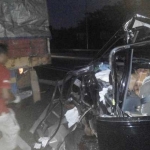 Kondisi korban dan mobil pick up sebelum dievakuasi