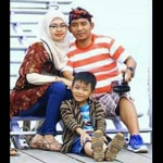 Abdussalam SH, bakal calon Kades Tagengser Laok kec. Waru bersama istri dan anaknya.