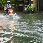 Genangan di salah satu titik jalan.