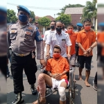 Para pelaku begal sepeda motor saat digelandang personel Satreskrim Polres Pasuruan.