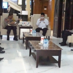 Audiensi yang digelar di Selasar Gedung Tribrata Lantai 2 Mapolda Jawa Timur, Rabu (7/10/2020). (foto: ist).