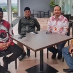 Anha (dari kiri ke kanan), Asluchul Alif, Abdul Qodir dan Mujid Riduan dalam suatu kesempatan. FOTO: ist.
