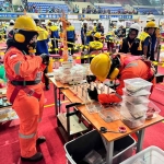 Tim Askara ITS saat merancang bangunan pada ajang Kompetisi Bangunan dan Gedung Indonesia (KBGI) 2025 kategori Baja. (Ist)