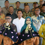 Tradisi manten tebu sebagai penanda dimulainya musim giling di PG Mojopanggung, Kecamatan Kauman, Tulungagung.