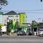 RSUD Ibnu Sina, tempat lima kandidat Sekda Gresik menjalani tes narkoba. foto: SYUHUD/ BANGSAONLINE