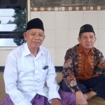 Rais Syuriah MWCNU Gempol KH. Junaedi Sholeh bersama Ketua Tanfidziyah KH. Kozin.