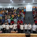 172 Peserta Pertukaran Mahasiswa Merdeka Angkatan II di Universitas Jember saat foto bersama.