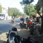 pertigaan bulu, tak memanjakan calon penumpang. fotosuwandi/BANGSAONLINE