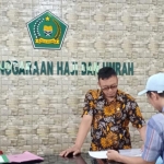 Suasana ruang Penyelenggaraan Haji dan Umroh Kemenag Kabupaten Blitar.