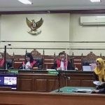 Sidang kasus pemotongan insentif di BPPD Sidoarjo.