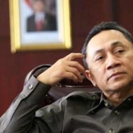 Ketua MPR, Zulkifli Hasan menantang KPK untuk membongkar keterlibatan nama-nama tokoh dan pejabat negara di pusaran korupsi e-KTP.