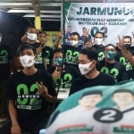 SOLID: Jarmunu Korda Sidoarjo saat konsolidasi pemenangan Gus Muhdlor-Subandi di Desa Durungbeduk, Candi, Sabtu (17/10/2020) malam. (foto: ist)