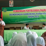 Drs. Mufi Imron Rosyadi saat menyampaikan materi pembinaan