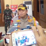 Kapolda Jawa Timur Irjen Pol Drs. Luki Hermawan.