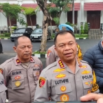 Konferensi pers pengungkapan rokok ilegal di Mapolrestabes Surabaya