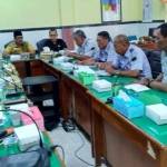 Hearing atau dengar pendapat antara Komisi A DPRD Kota Probolinggo dengan  Dishub Kota Probolinggo terkait truk besar masuk ke kota. foto: andi sirajudin/ BANGSAONLINE