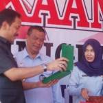 Bupati Ponorogo bersama Kakanwil Kemenkumham Jawa Timur saat pembukaan pelayanan keimigrasian. foto: fajar/ BANGSAONLINE