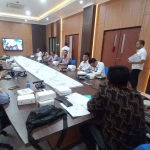Hearing terkait PHK buruh pabrik tepung yang digelar Komisi IV DPRD Kabupaten Mojokerto.