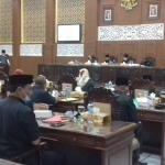 Suasana paripurna DPRD Kota Probolinggo.