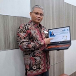 Ketua Pusat Studi Pengembangan Industri dan Kebijakan Publik (PIKP) ITS, Arman Hakim Nasution, menjelaskan tentang paparannya di Board of Expertise PP IKA ITS. (Ist)