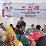 Sosialisasi penerima bantuan iuran jaminan kesehatan (PBI-JK) di Balai Desa Sekoto. Foto: Ist.