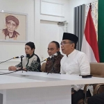 Ketua Pengurus Besar Nahdlatul Ulama (PBNU) Yahya Cholil Staquf dalam jumpa pers di kantor PBNU, Jakarta, Kamis (18/1/2024). Foto: Kompas.com