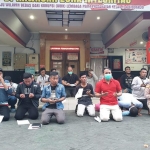 22 warga binaan Lapas Sidoarjo bersyukur bisa menghirup bebas.