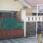 Rumah terduga teroris yang digeledah Densus 88.