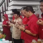 DPD PDI Perjuangan Jawa Timur menggelar tasyakuran atas kemenangan di Pileg dan Pilpres serentak 2019 di kantor DPD PDI Perjuangan Jatim. foto: DIDI/ BANGSAONLINE