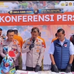 Kapolres Probolinggo Kota, AKBP Rico Yumasri, saat memimpin rilis pers ungkap kasus peredaran sabu-sabu sebesar 1 kilogram.