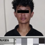 MM saat diamankan di Mapolsek Denpasar Selatan