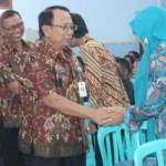 Wakil Bupati Blitar Rijanto dan Kepala Bakesbangpol Kabupaten Blitar Mujianto bertemu dengan FKDM Sutojayan. (Tri Susanto/BANGSAONLINE)