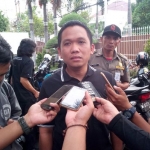 Ketua Lembaga Pemenangan Pemilu PKB Jatim Thoriqul Haq, saat ditemui awak media. Foto: YUDI A/BANGSAONLINE