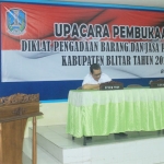 Sekda Kabupaten Blitar Totok Subihandono saat membuka Diklat Barang dan Jasa.
