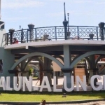 Alun-Alun Gresik. foto: Radar Surabaya - Jawa Pos.