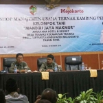 Bupati Mojokerto saat memberi sambutan.