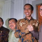 Presiden Jokowi dan Zulkiifli Hasan. Foto: viva