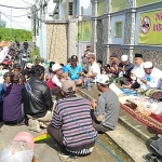 Prof. Dr. KH. Asep Saifuddin Chalim, M.Ag saat istighatsah dalam program inspiratif pembangun Kabupaten Mojokerto di kawasan Masjid Raya KH. Abdul Chalim Pondok Pesantren Amanatul Ummah, Pacet, Mojokerto, Ahad (20/10/2020). foto: mma/bangsaonline.com