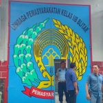 Pintu gerbang Lapas Klas IIB Blitar dijaga ketat.