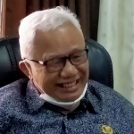 Husni Taher Hamid, Ketua Komisi I DPRD Trenggalek. (foto: HERMAN/ BANGSAONLINE)