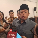 Sekretaris TKN Prabowo-Gibran, Nusron Wahid saat ditemui di Media Center TKN Prabowo-Gibran, Jakarta Selatan, Senin (11/12/2023). Foto: Kompas.com